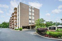 Lexington House Apartment Homes