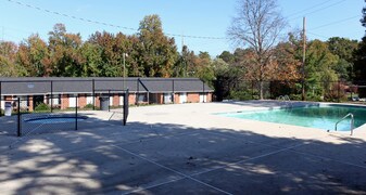Westchester Key Apartments