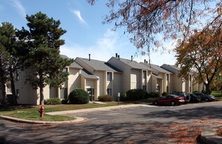 Aspen Chase at Eagle Creek Apartments