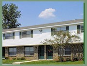 Brentwood Townhomes Apartments