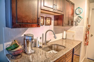5540 Pershing Ave St. Louis MO Apartments