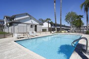 Grand Oaks Apartments