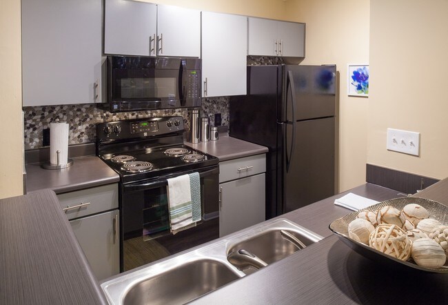 Aurea Station Apartments