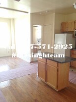 7842 Parsons Blvd Queens NY Apartments