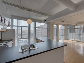 222 Saratoga Apartments