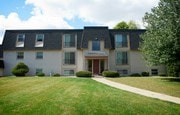 Le Chateau Apartments