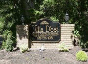Villa D'est Luxury Garden Apartments