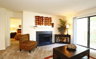Governors Point Apartments