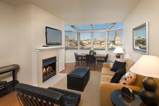 2000 Post Apartments