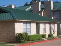 Athens Townhomes Apartments