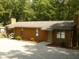 129 Forsyth Dr Chapel Hill NC Apartments