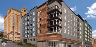 The Grand on Broadway Apartments