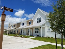 Country Lane Townhomes Apartments
