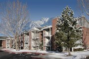 Candlestick Lane Apartments