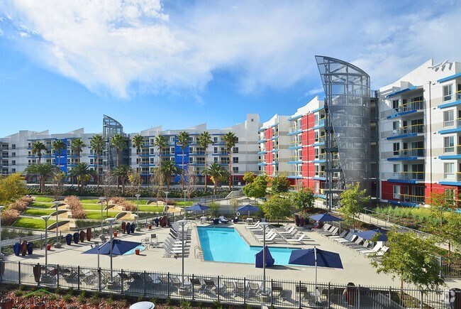 Shores Luxury Apartments