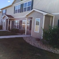 2205 28th St W Williston ND Apartments