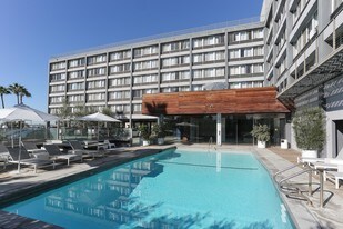 The Flat Apartments