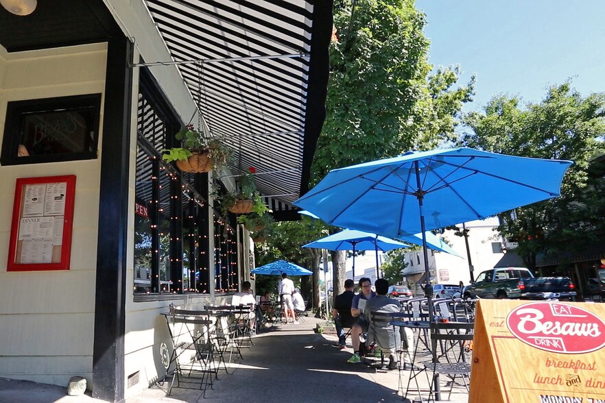 Flanders Apartments Rentals Portland, OR