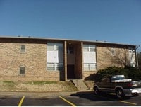 Red Oaks Apartments