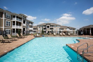 Oak Crossing Apartments