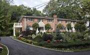 Fairfield Falls at Port Jefferson Apartments