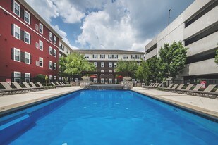 The Commons on Kinnear - Student Living Apartments