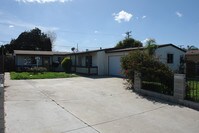 38-40 Raemere St Apartments