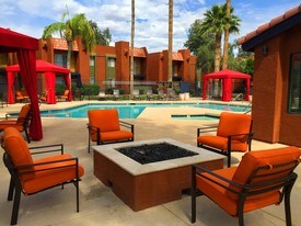 Villetta Apartments