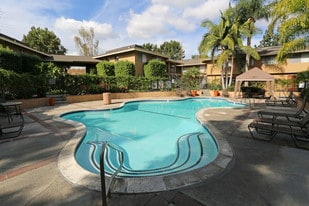 Uptown Fullerton Apartments