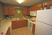 Platinum Valley Apartments