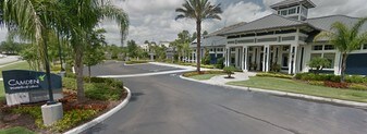 Camden Waterford Lakes Apartments