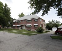800 S 47th St Apartments