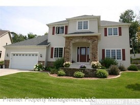 5 Bedroom Single-Family Home for Rent $2100