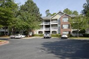 River Vista Apartment Homes