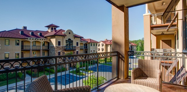 Chenal Woods Apartments
