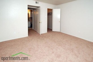 Regal Park Apartments Reviews Regal Park Apartments Reviews