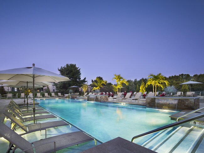 Blue Bell Villas Apartments