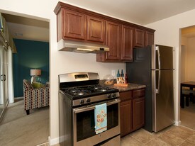 Arden Pointe Apartments