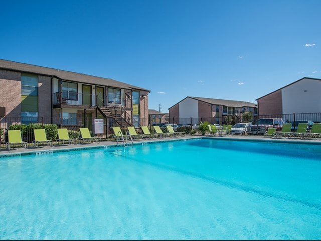 The Crosby at Westchase Apartments