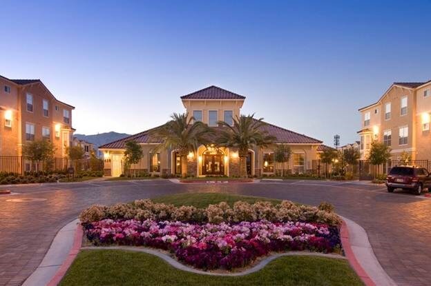 Azure Villas I Apartments