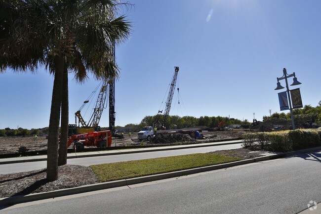 Bridgeside at Patriots Point Apartments