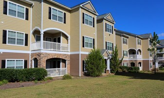 Legends at Taylor Lakes Apartments