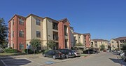 Vistas of Pinnacle Park Apartments