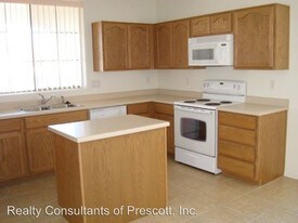 3 Bedroom Single-Family Home for Rent $1450