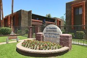 La Ventana Apartments