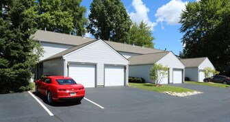 Stratford Chase Apartments