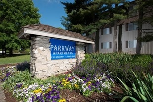 Parkway Apartments
