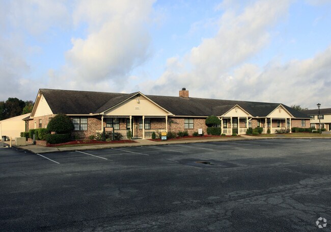 Castlewood Townhouses Apartments