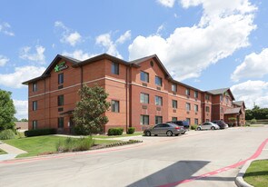 Furnished Studio – Dallas - Bedford Apartments
