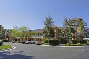 Furnished Studio – Jacksonville - Southsid... Apartments